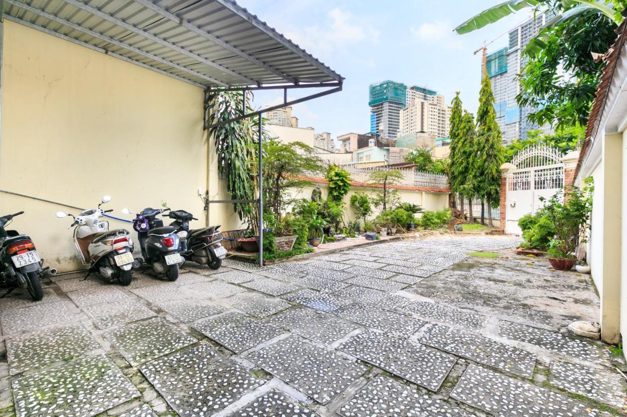 Halo Serviced Apartment Thành Pho Ho Chí Minh Esterno foto